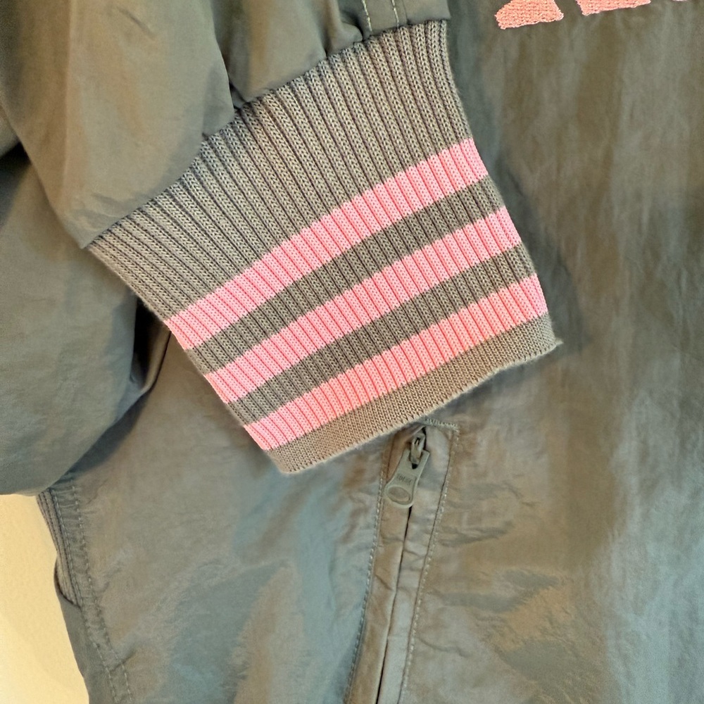 Adidas VRCT Gray Woven Legend Green Jacket with Pink Stripes *NEW WITHOUT TAGS* - Picture 5 of 13
